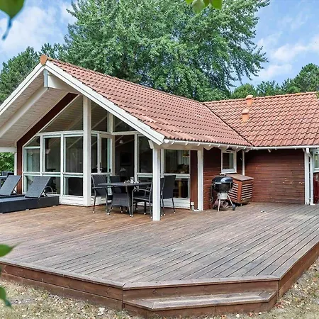 12218-1-sjaellands-odde-hyldebo-strandvej-3 *